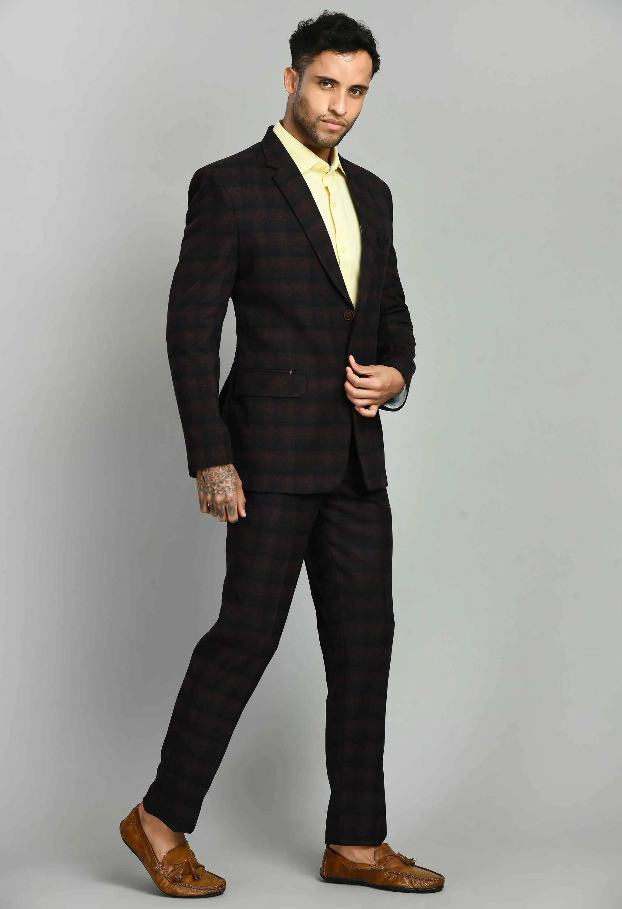 Men's Bold Wine Checks Suit